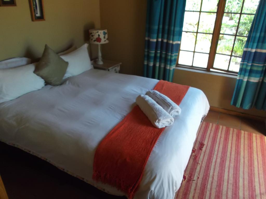 Fairy Knowe Backpackers Lodge Вілдернесс Номер фото